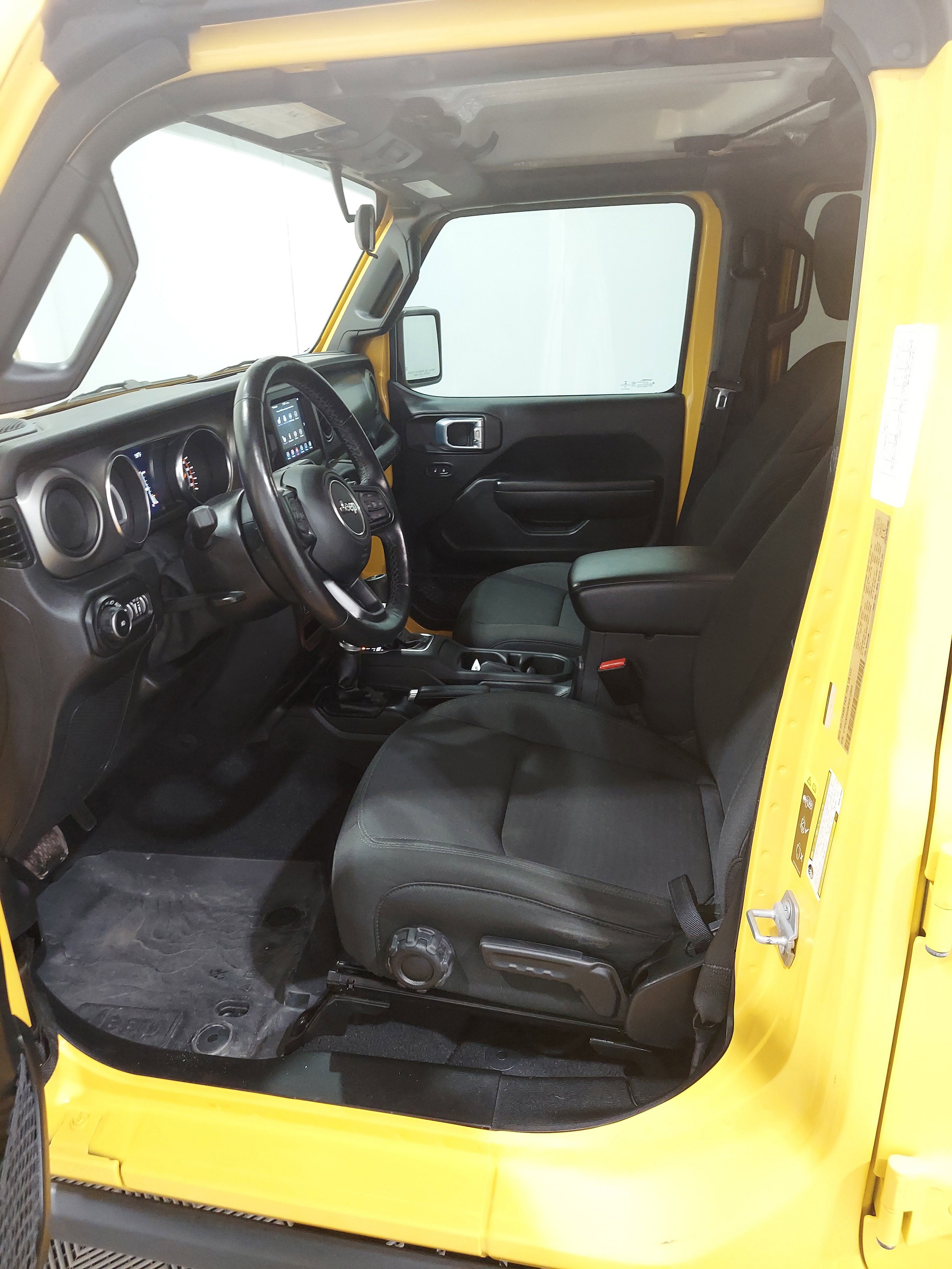 Used 2021 Jeep Wrangler Unlimited Sport AWD/4WD image 14