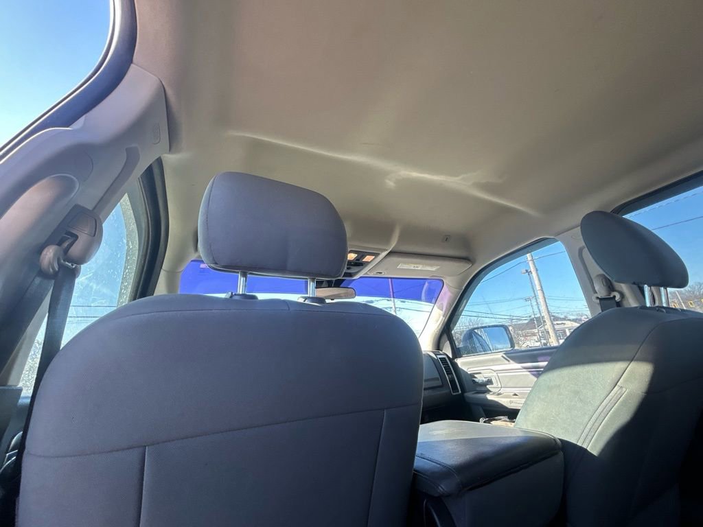 Used 2018 RAM 2500 SLT image 28