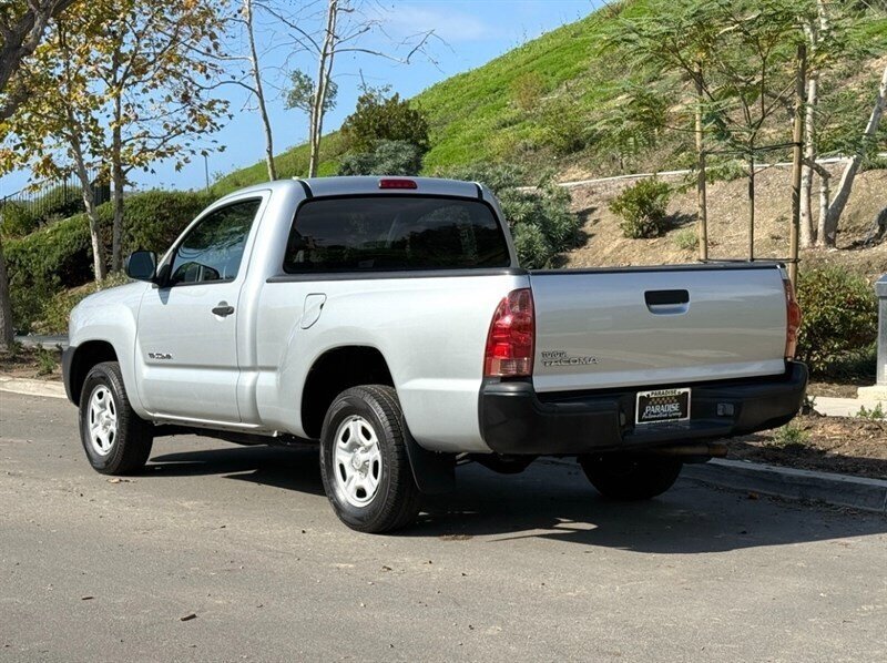 Used 2005 Toyota Tacoma 2WD Regular Cab image 4