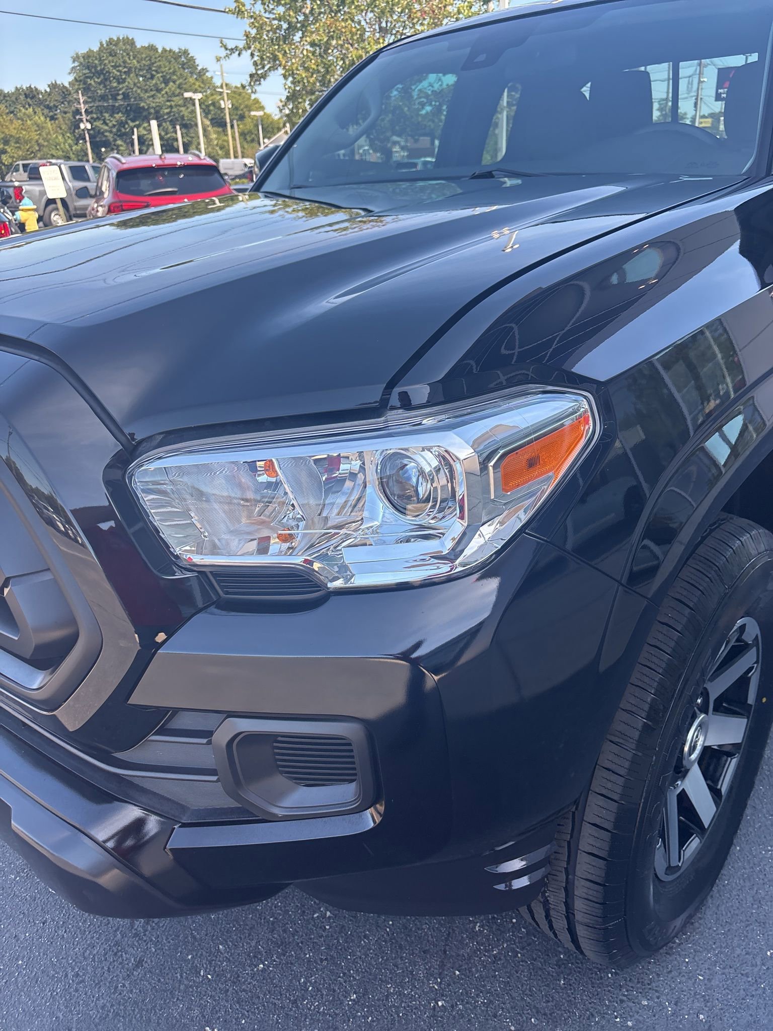 Used 2023 Toyota Tacoma SR image 12