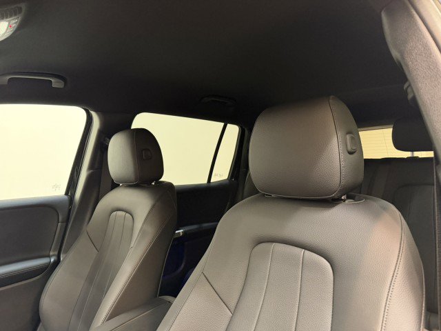 Certified 2025 Mercedes-Benz GLB 250 4MATIC w/ Winter Package image 19