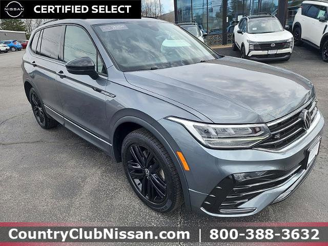 Used 2022 Volkswagen Tiguan SE R-Line AWD/4WD image 2