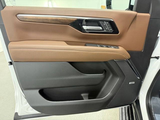 New 2025 Chevrolet Tahoe High Country image 15