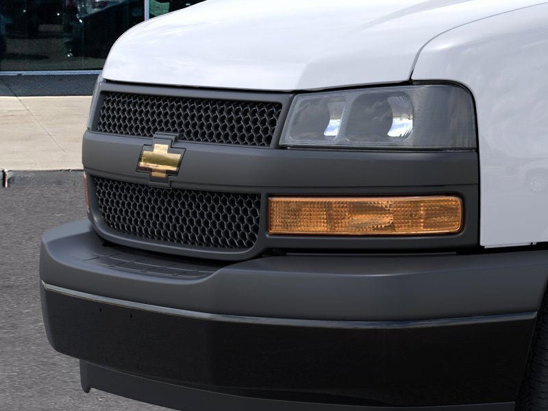 New 2026 Chevrolet Express 2500 w/ Driver Convenience Package RWD image 32