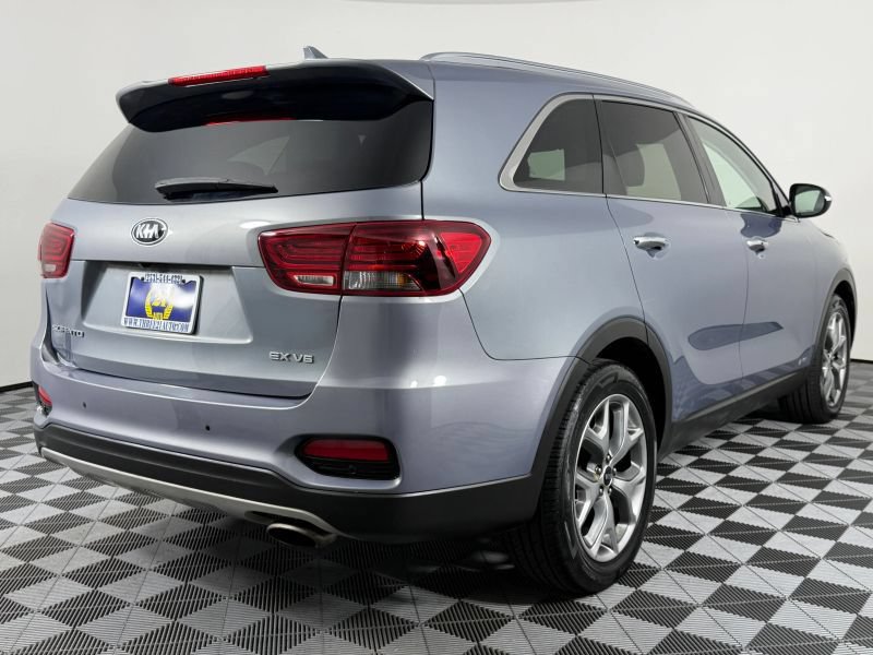 Used 2019 Kia Sorento EX AWD/4WD image 8