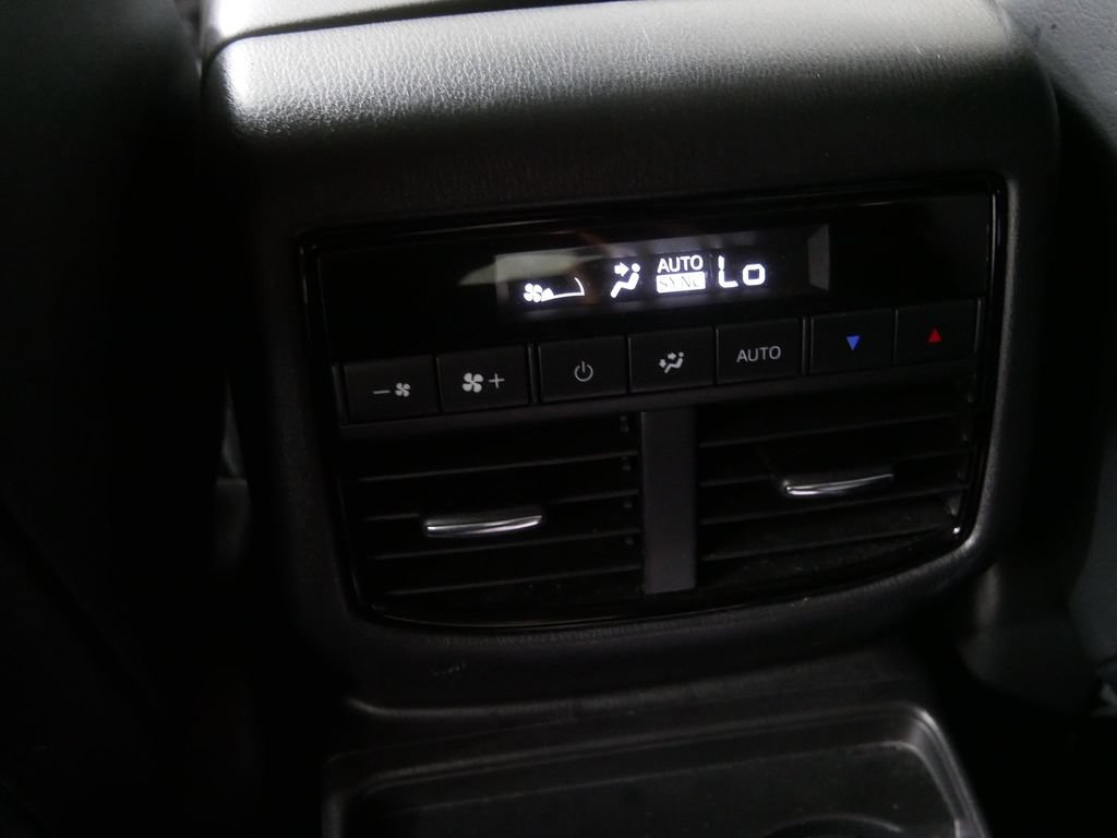Used 2023 MAZDA CX-9 Touring AWD/4WD image 17