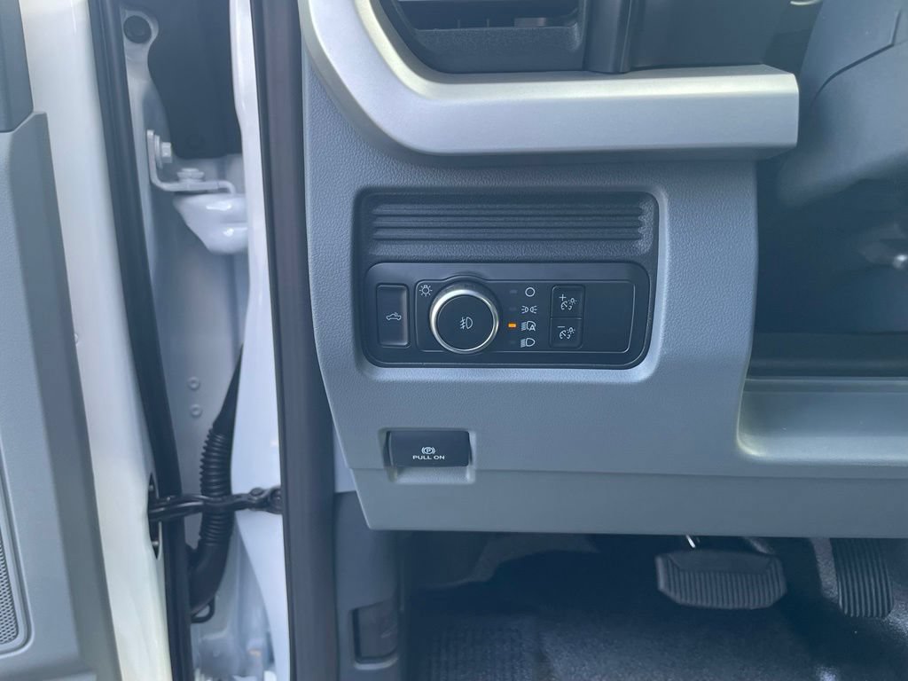 New 2026 Ford F350 XLT AWD/4WD image 11