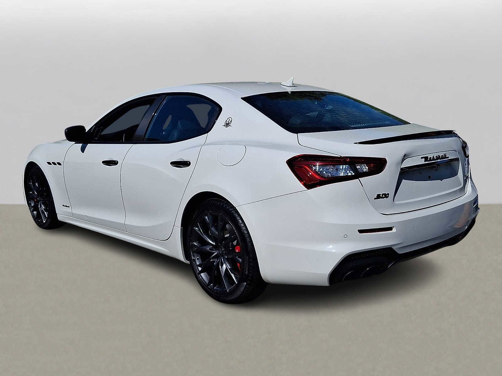 Used 2019 Maserati Ghibli S GranSport Q4 AWD/4WD image 5