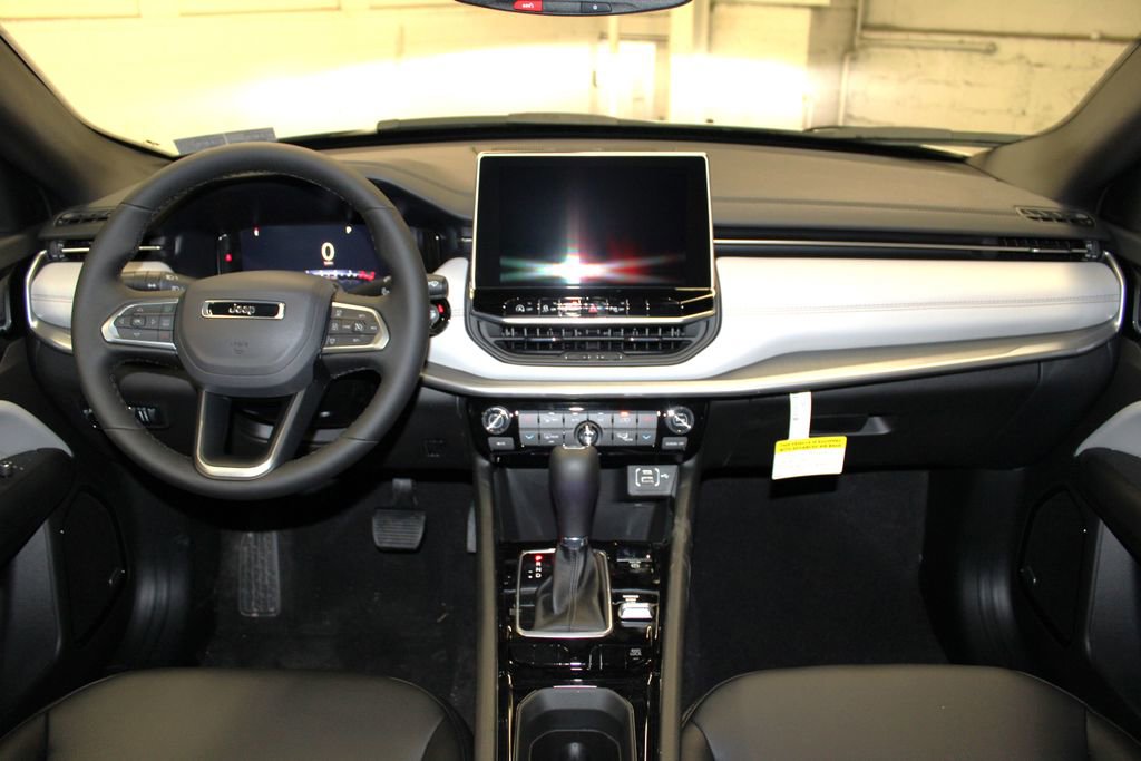 New 2026 Jeep Compass Limited w/ Sun, Sound & Navigation Group image 9