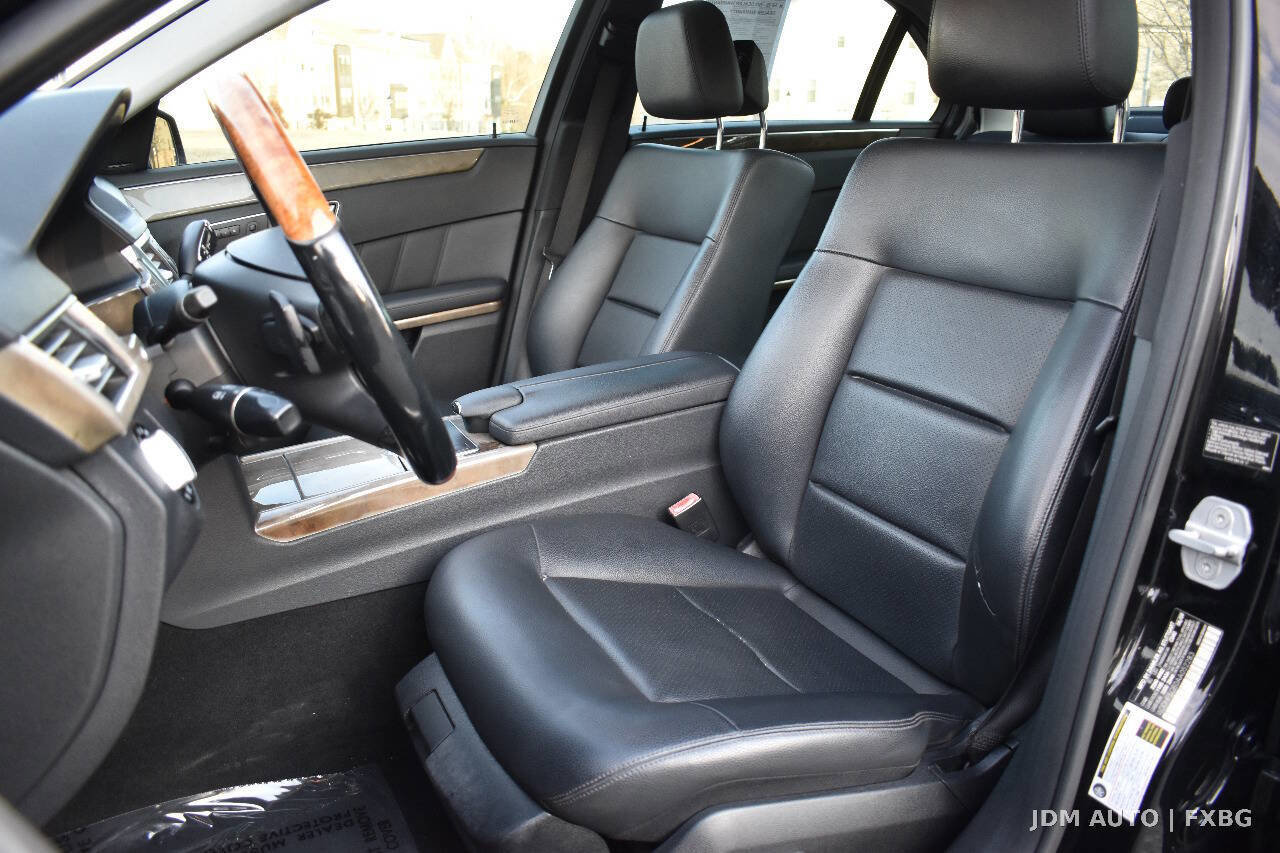 Used 2010 Mercedes-Benz E 350 Sedan image 13