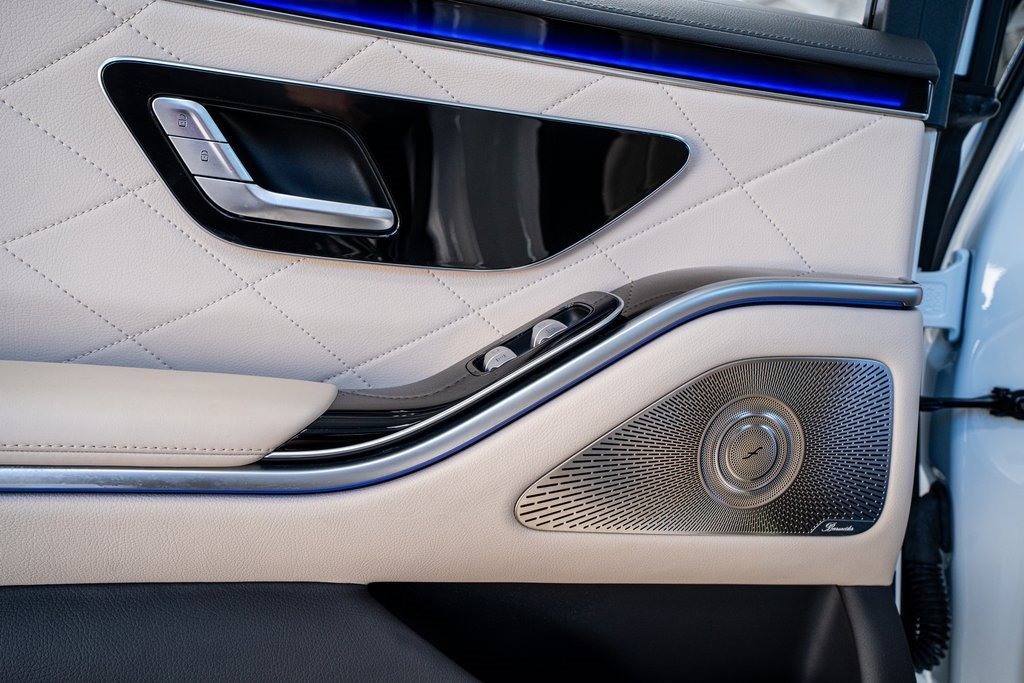 Used 2024 Mercedes-Benz S 580 S 580 image 54