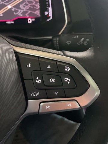 Certified 2023 Volkswagen Jetta SEL FWD image 17