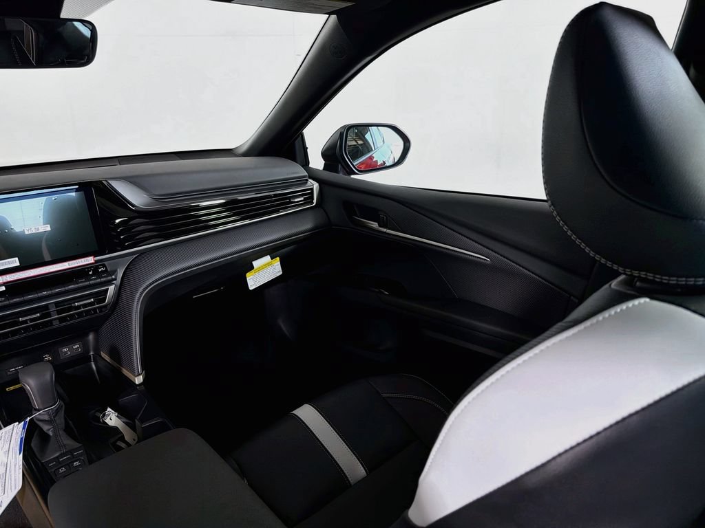 New 2026 Toyota Camry Hybrid AWD/4WD image 21