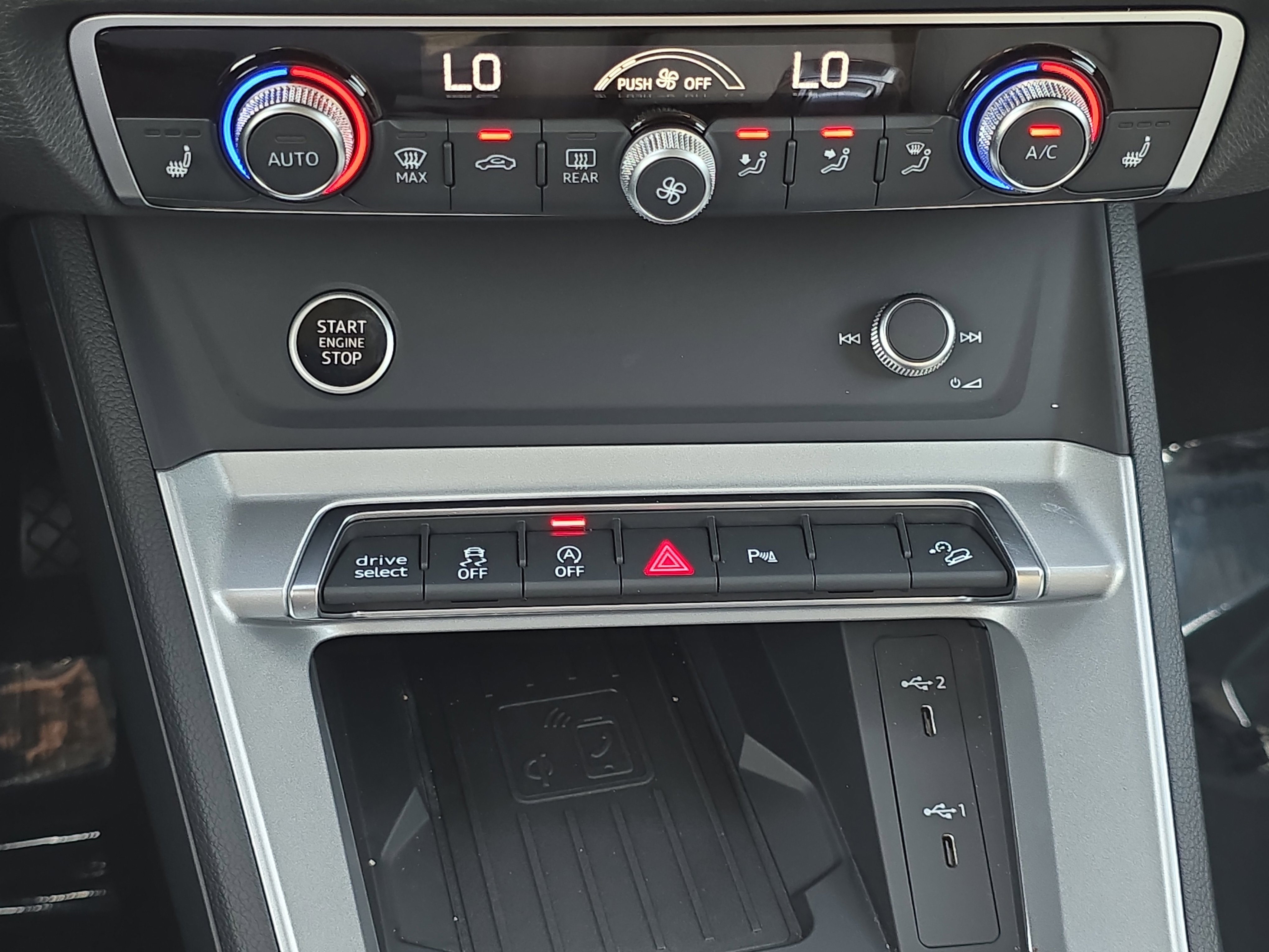 Used 2024 Audi Q3 2.0T Premium Plus image 21