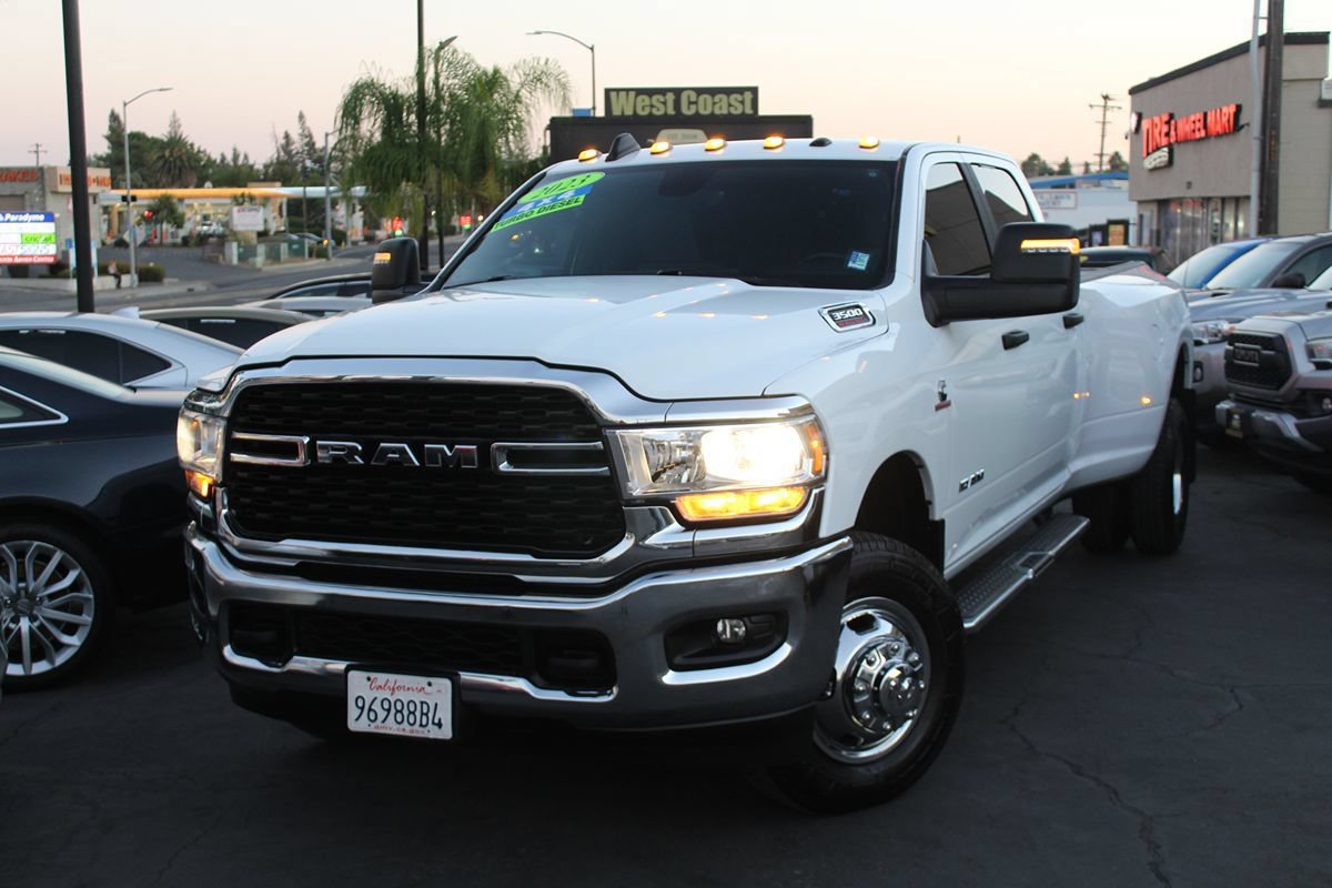 Used 2023 RAM 3500 Big Horn w/ Level 1 Equipment Group AWD/4WD image 45