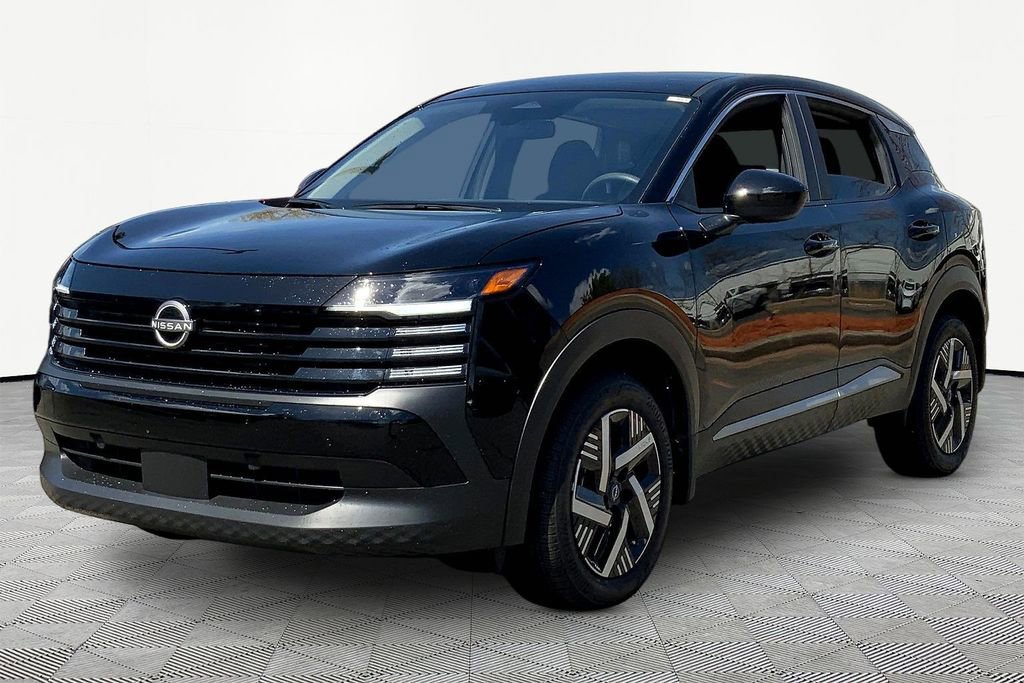 Used 2025 Nissan Kicks SV image 3