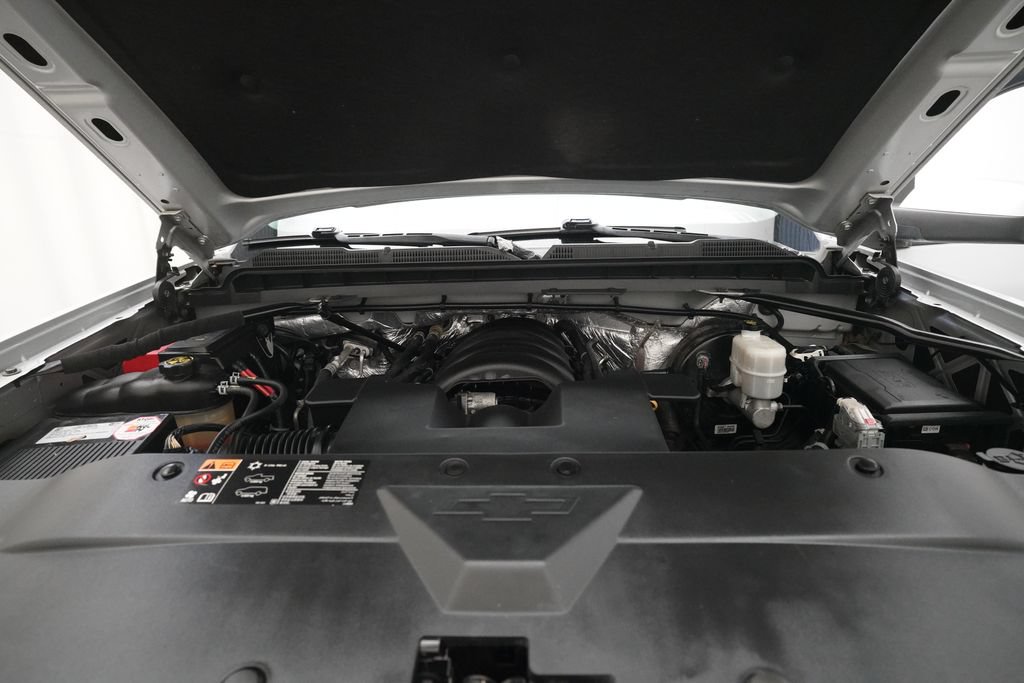 Used 2016 Chevrolet Silverado 1500 LT w/ All Star Edition AWD/4WD image 3