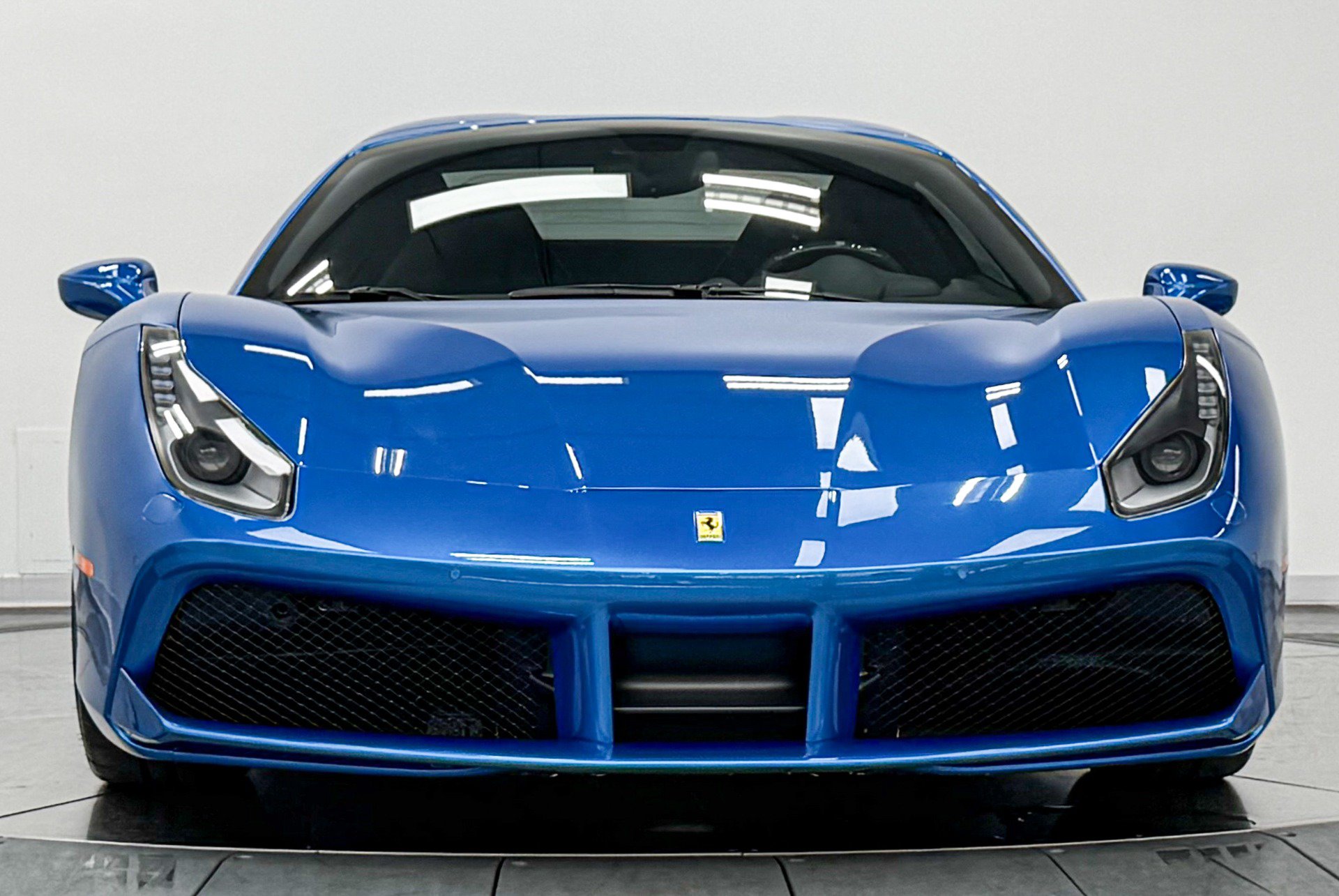 Used 2018 Ferrari 488 Spider RWD image 30