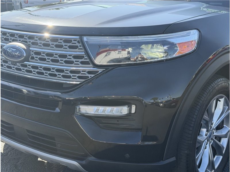 Used 2021 Ford Explorer Limited RWD image 45