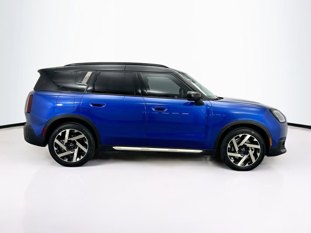 Certified 2025 MINI Cooper Countryman S w/ Comfort Package Max image 5