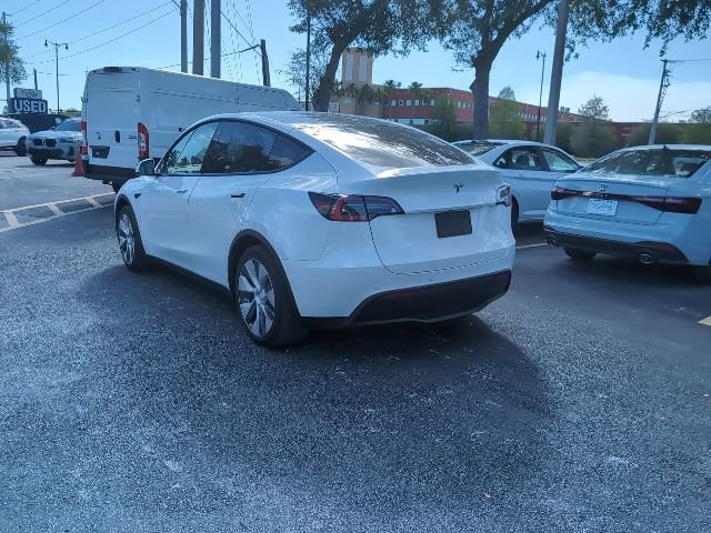Used 2021 Tesla Model Y 2WD image 4