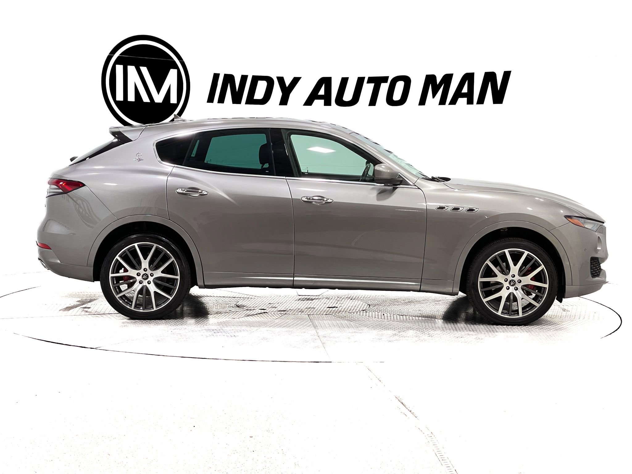 Used 2021 Maserati Levante image 3