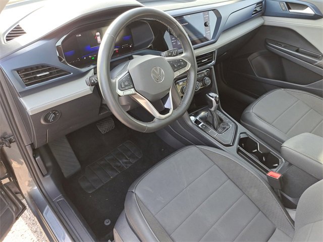 Used 2024 Volkswagen Taos SE image 13