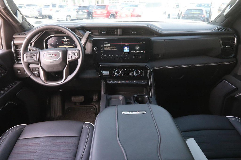 Used 2026 GMC Sierra 2500 AT4X image 22