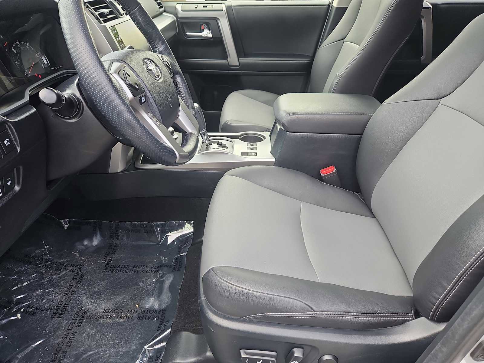 Used 2023 Toyota 4Runner SR5 Premium w/ Moonroof Package AWD/4WD image 31