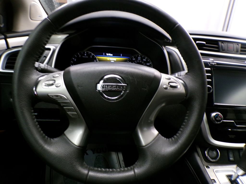 Used 2017 Nissan Murano SL AWD/4WD image 12