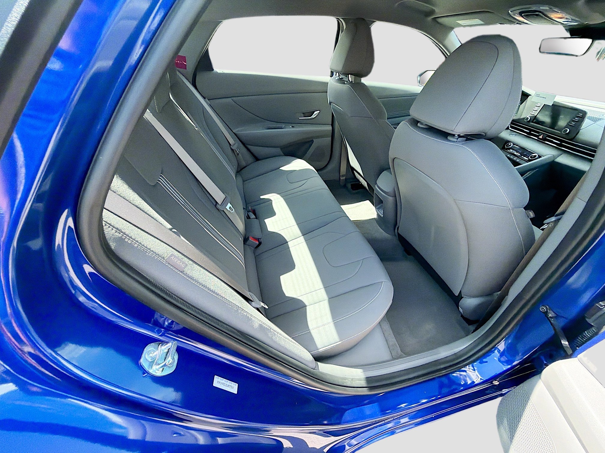 Certified 2025 Hyundai Elantra Sport image 25