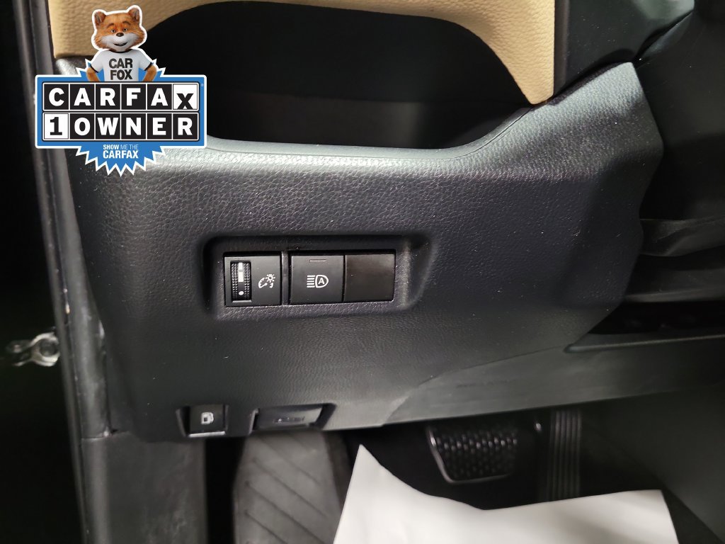 Used 2024 Toyota RAV4 LE AWD/4WD image 21