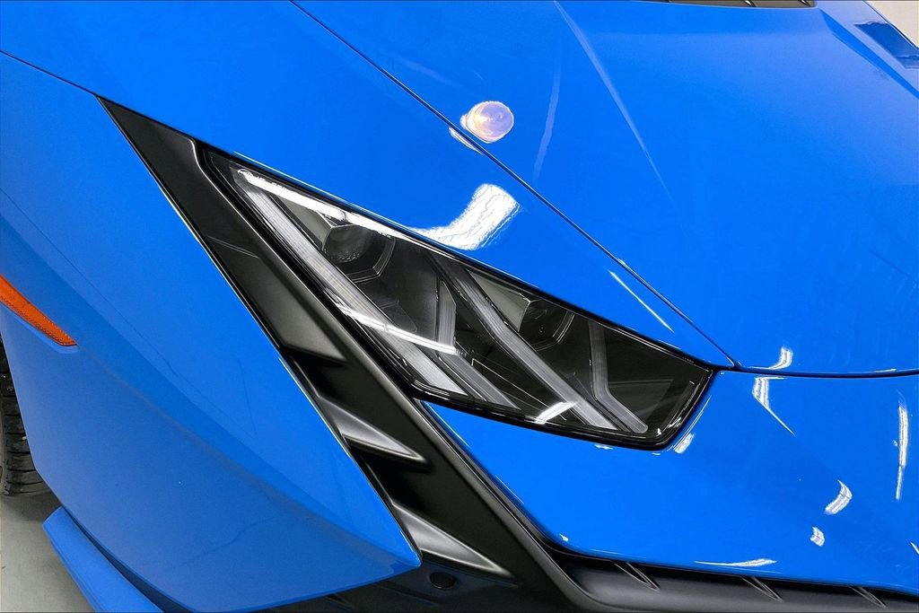 Used 2023 Lamborghini Huracan Tecnica image 29