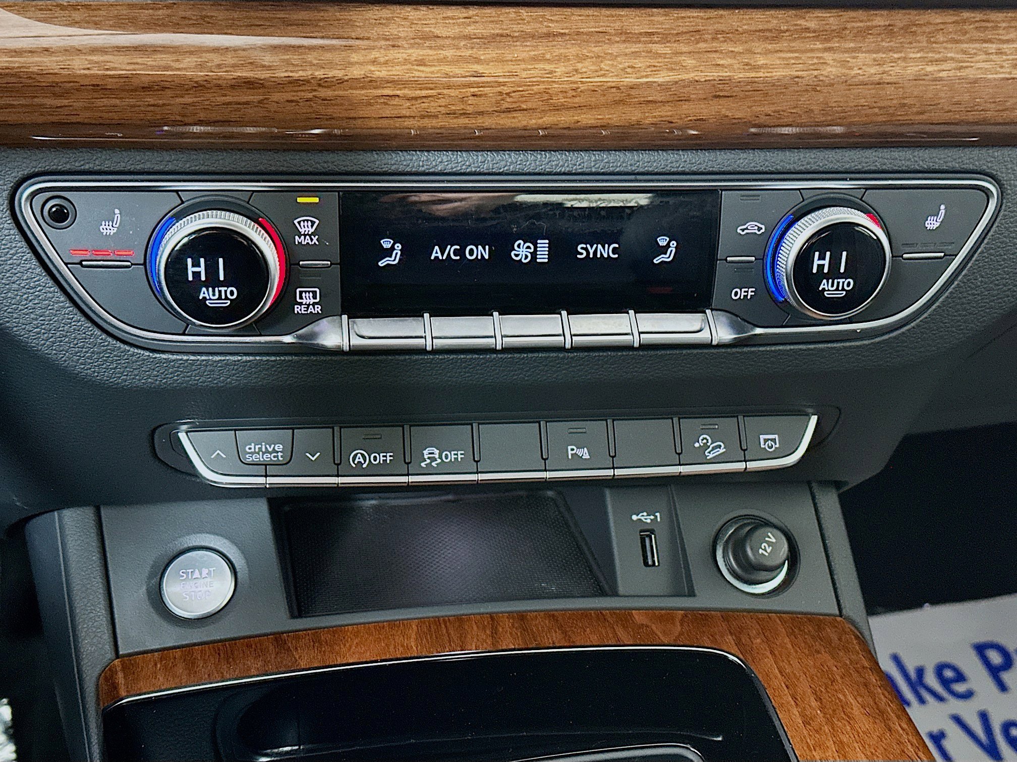 Used 2023 Audi Q5 2.0T Premium w/ Convenience Package image 15