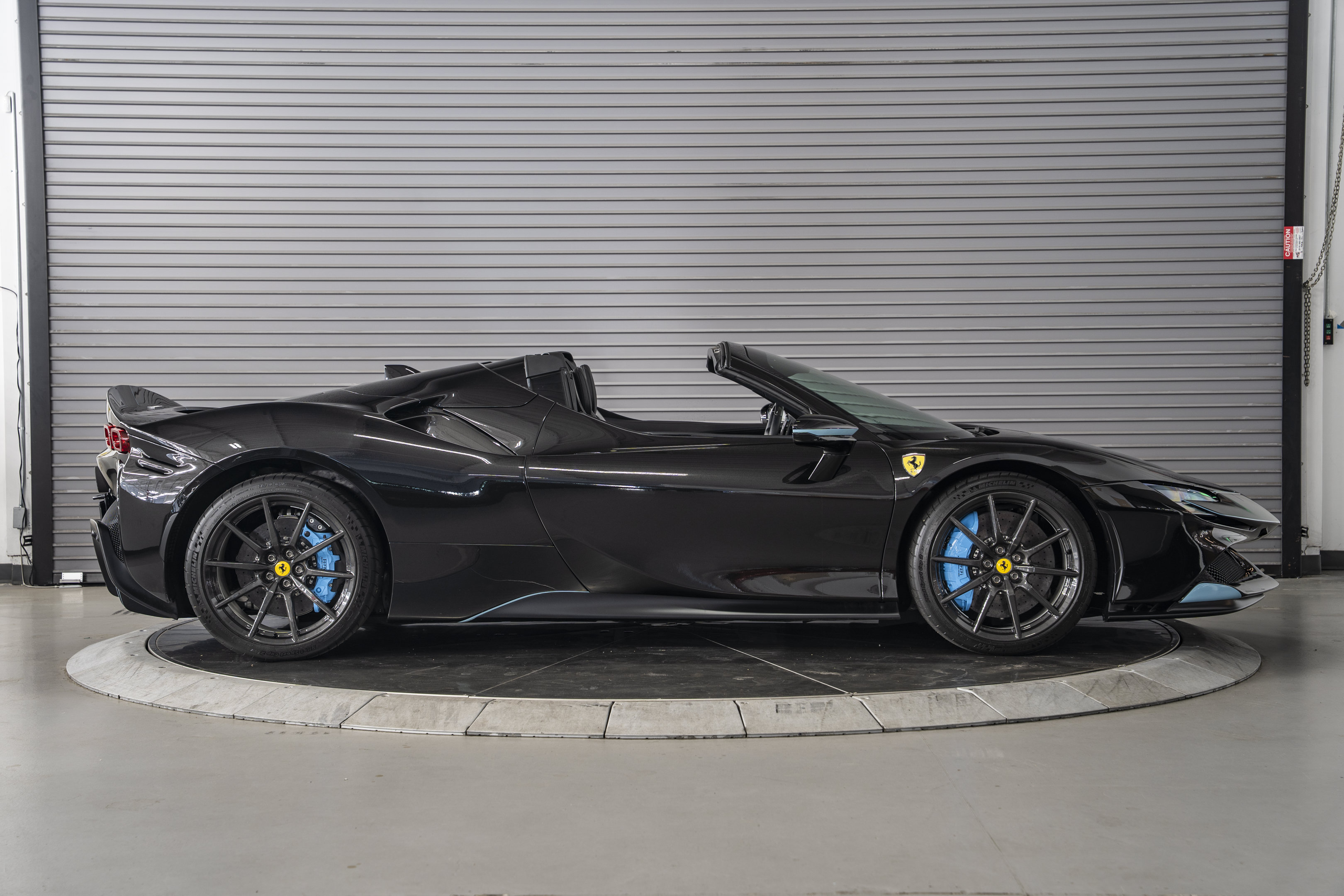 Certified 2025 Ferrari SF90 Spider AWD/4WD image 6