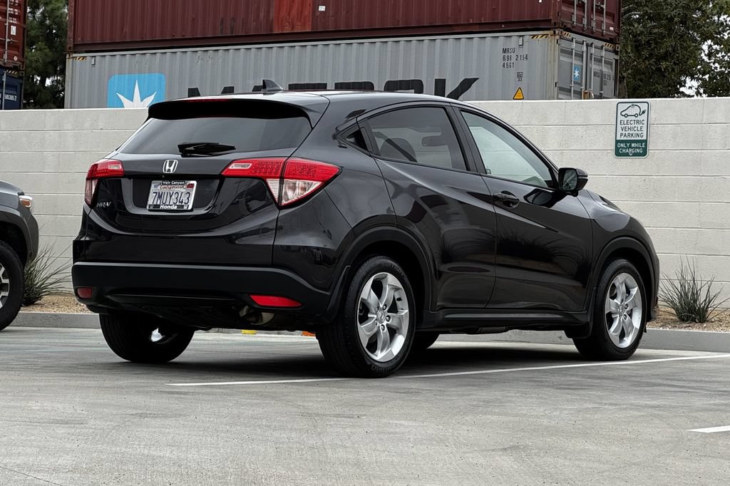 Used 2016 Honda HR-V EX image 5