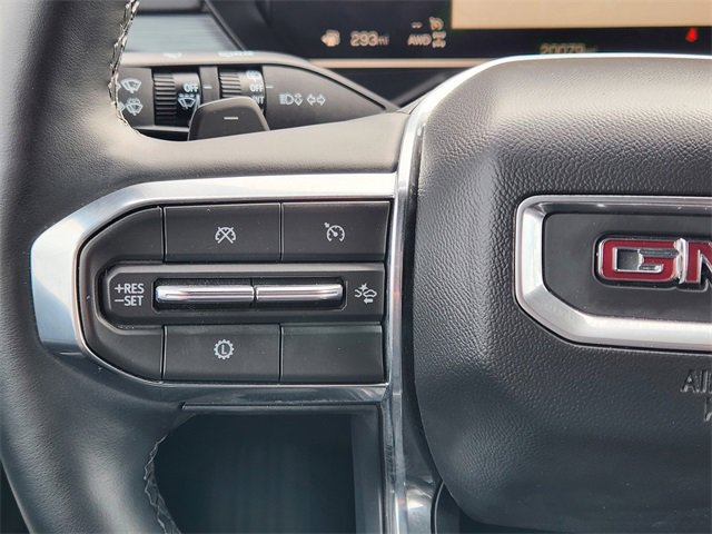 Used 2025 GMC Acadia Elevation image 19