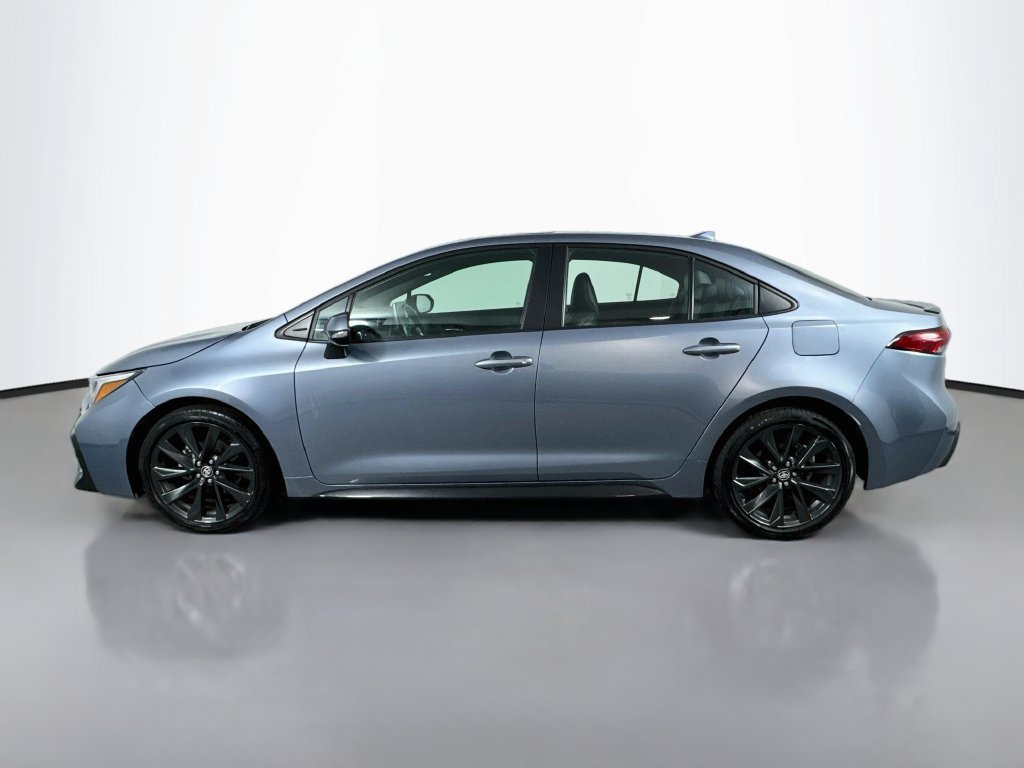 Used 2024 Toyota Corolla XSE FWD image 10