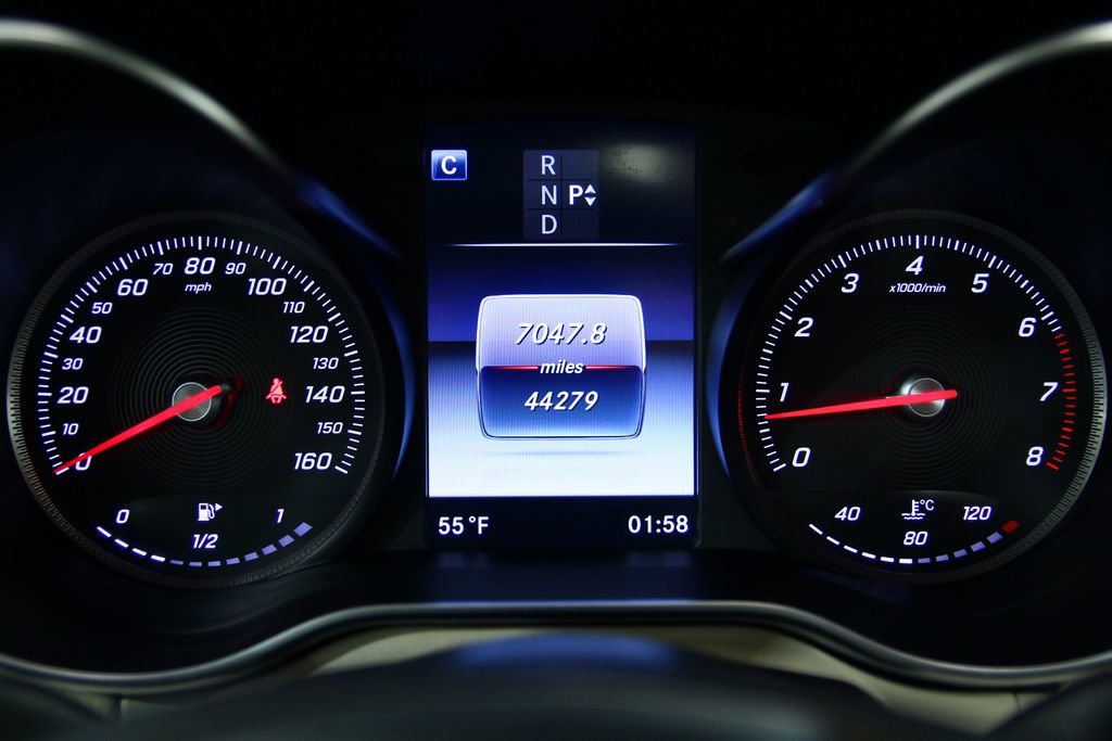 Used 2017 Mercedes-Benz C 300 4MATIC Sedan image 11