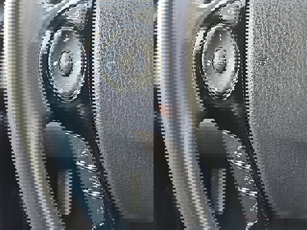 Used 2017 Honda Accord Sport image 16