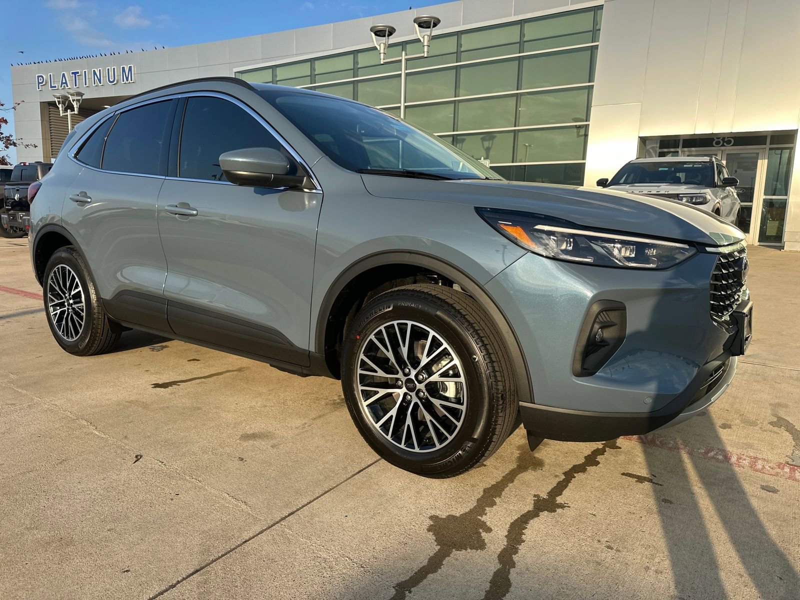 New 2026 Ford Escape SE w/ PHEV Premium Package image 7