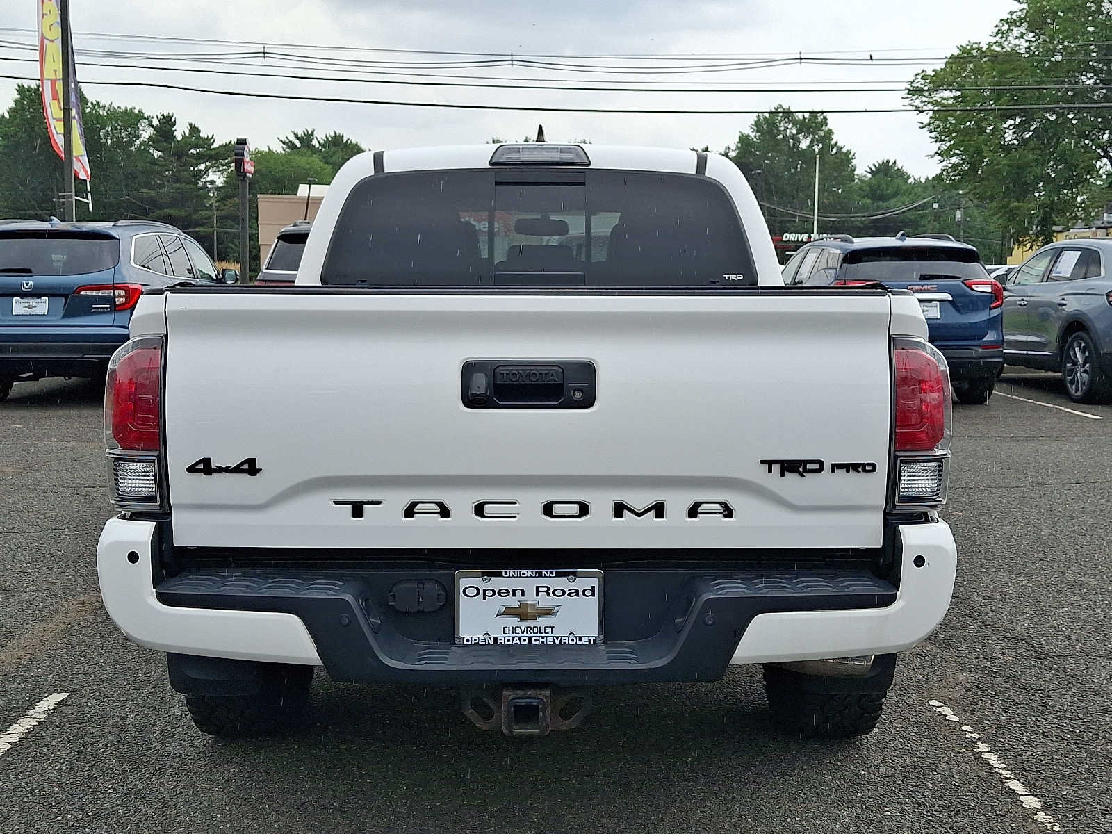 Used 2017 Toyota Tacoma TRD Pro AWD/4WD image 5
