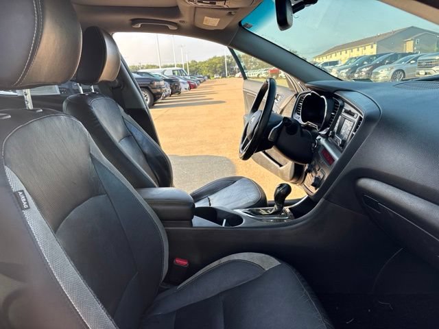 Used 2012 Kia Optima SX w/ Premium Touring Pkg FWD image 21