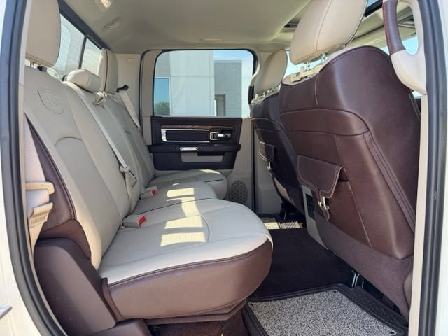 Used 2018 RAM 1500 Laramie Longhorn w/ Longhorn Southfork Package AWD/4WD image 12
