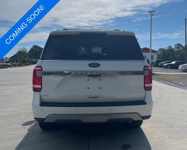 Used 2020 Ford Expedition XLT w/ Equipment Group 202A image 2