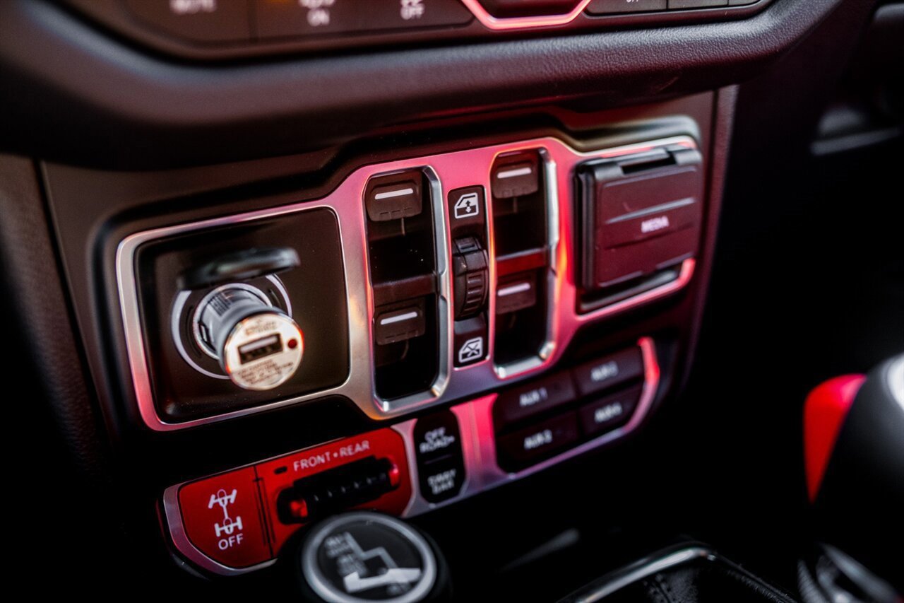 Used 2024 Jeep Wrangler Unlimited Rubicon 392 image 23