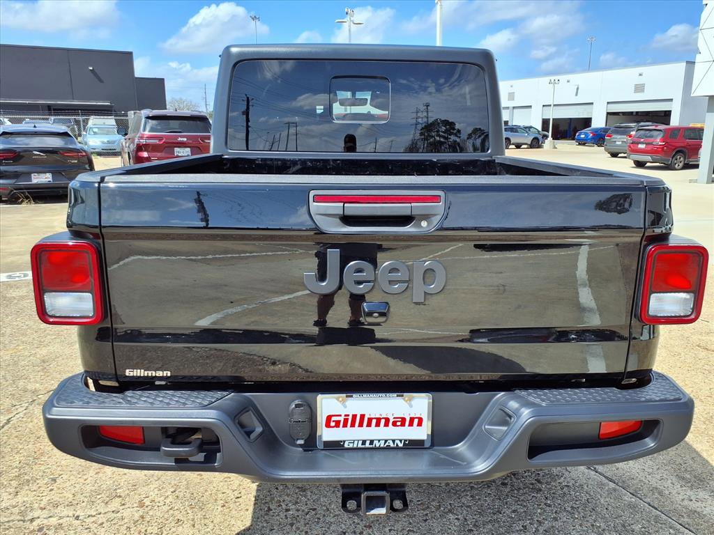 Used 2023 Jeep Gladiator Sport image 23