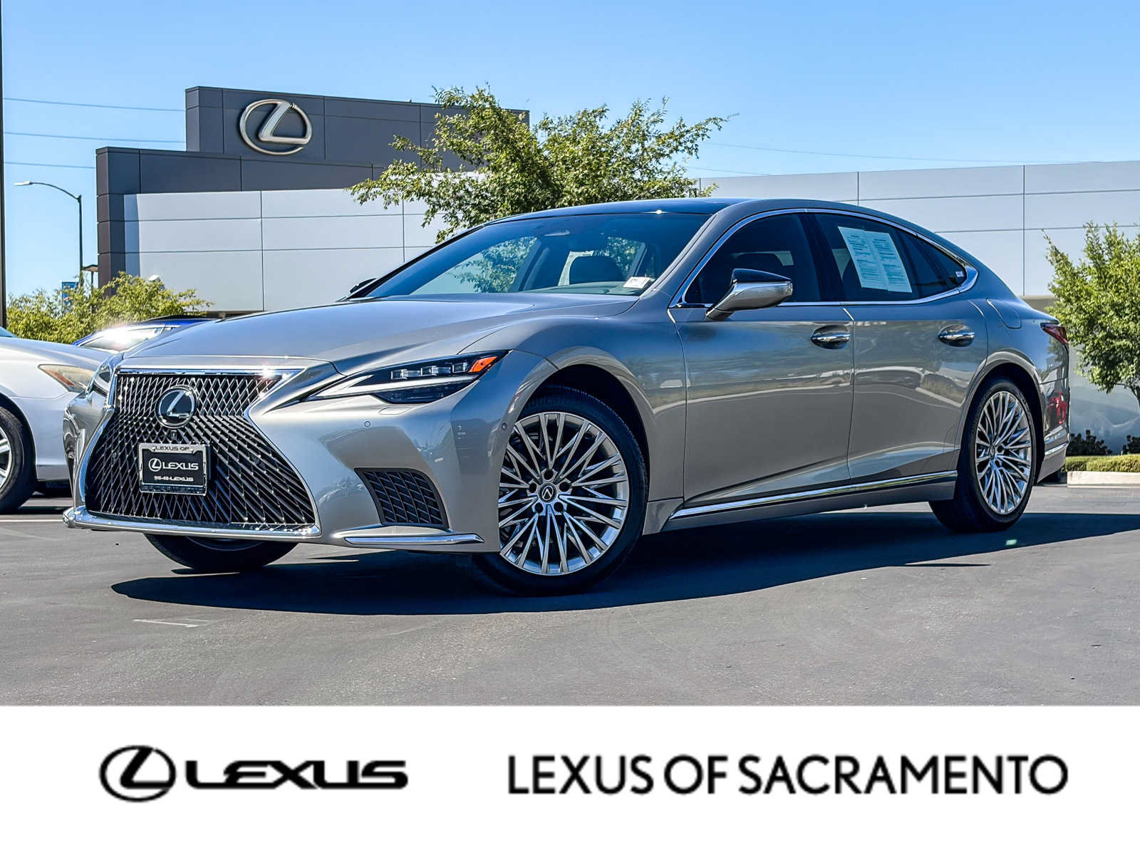 Certified 2025 Lexus LS 500 AWD w/ Luxury Package image 1