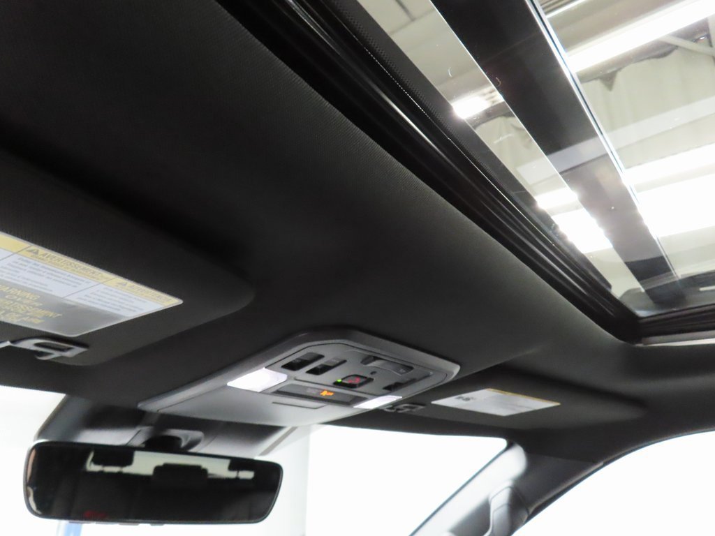 Used 2025 Toyota Sequoia SR5 image 23