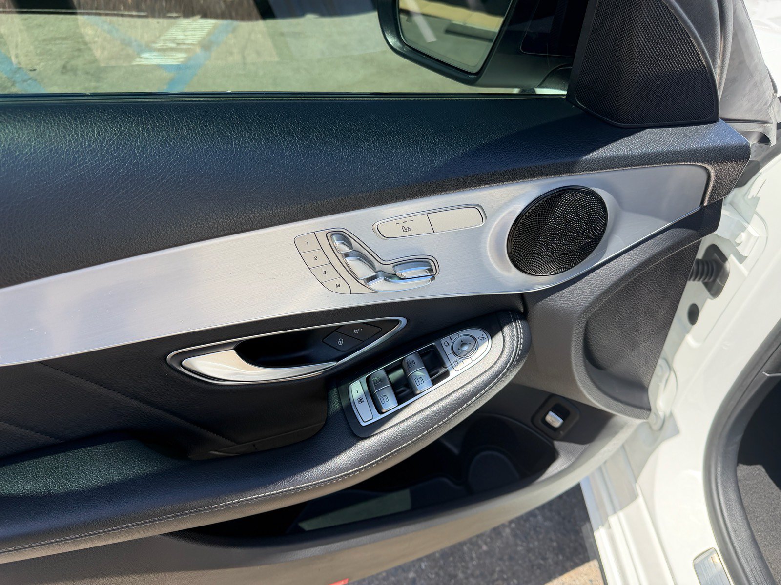 Used 2019 Mercedes-Benz C 300 Sedan image 18